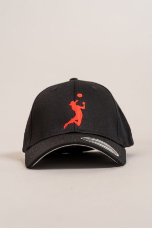 כובע "HEADER" בשחור-אדום OVERSIZED